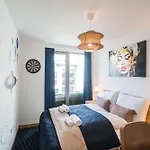 Myflat Wave Golden Beachfront Family Apartman Siófok