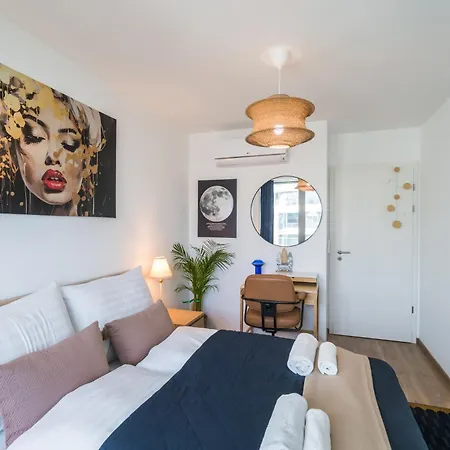 Apartment Myflat Golden Beachfront Family *