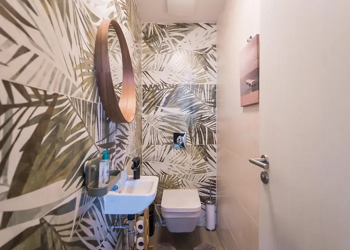 Myflat Wave Golden Beachfront Family * Siofok