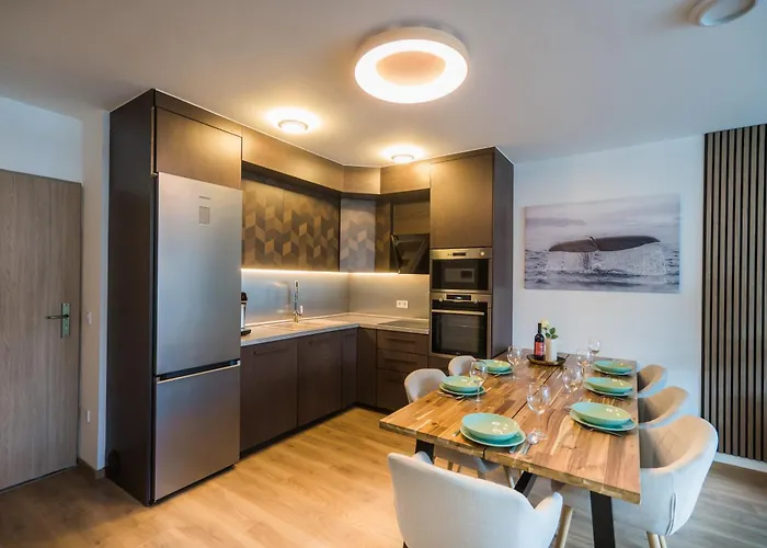 Myflat Wave Golden Beachfront Family Apartment